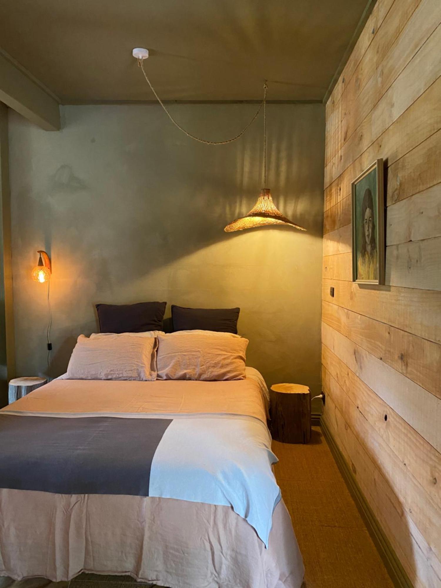 The Quarters Hotel Strahan Ngoại thất bức ảnh